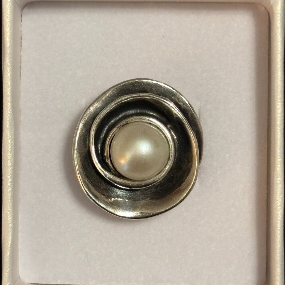 Sterling Silpada LILY Pearl Ring Silpada ring, size 5